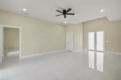 937 Asther St E, Lehigh Acres, FL 33974 - Photo 4
