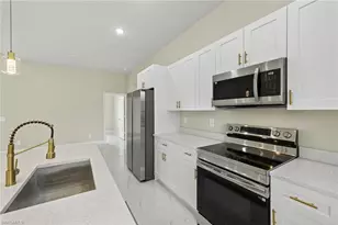 937 Asther St E, Lehigh Acres, FL 33974 - Photo 10
