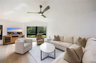 792 Eagle Creek Dr, Naples, FL 34113 - Photo 6