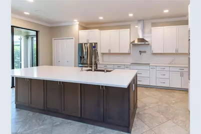 1588 Vizcaya Ln, Naples, FL 34113 - Photo 4
