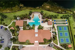 1588 Vizcaya Ln, Naples, FL 34113 - Photo 10