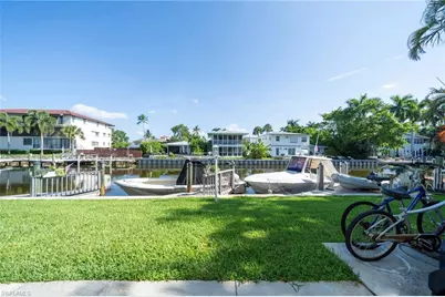 1417 Chesapeake Ave #104, Naples, FL 34102 - Photo 18