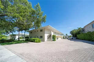 1417 Chesapeake Ave, Naples, FL 34102 - Photo 22
