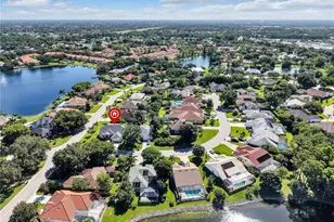 6832 Compton Ln S, Naples, FL 34104 - Photo 28