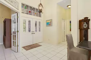6832 Compton Ln S, Naples, FL 34104 - Photo 6