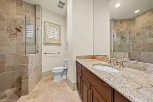 3111 Leeward Ln, Naples, FL 34103 - Photo 10