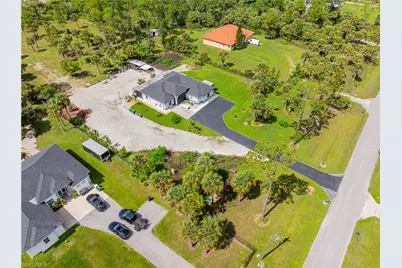 3486 40th Ave SE, Naples, FL 34117 - Photo 4
