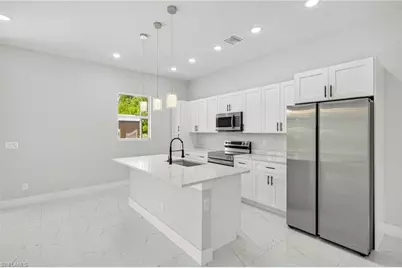 525 Genesee Ave S, Lehigh Acres, FL 33974 - Photo 12