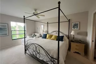 513 Lake Louise Cir, Naples, FL 34110 - Photo 8