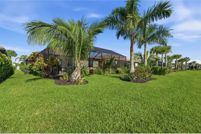 20273 Hartford Blvd, Estero, FL 33928 - Photo 24