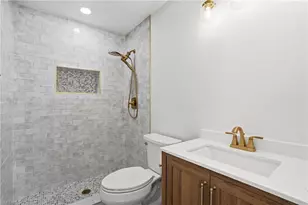 8336 Lagoon Rd, Fort Myers Beach, FL 33931 - Photo 18