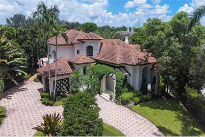 7326 Tilden Ln, Naples, FL 34108 - Photo 4