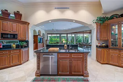 7326 Tilden Ln, Naples, FL 34108 - Photo 20