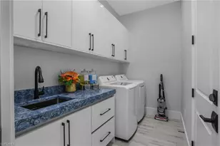 848 Rose Ct, Marco Island, FL 34145 - Photo 42