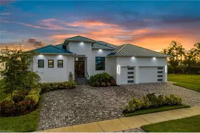 848 Rose Ct, Marco Island, FL 34145 - Photo 2