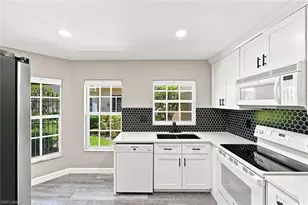 28080 Cavendish Ct, Bonita Springs, FL 34135 - Photo 6