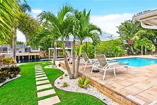 2736 Riverview Dr, Naples, FL 34112 - Photo 20
