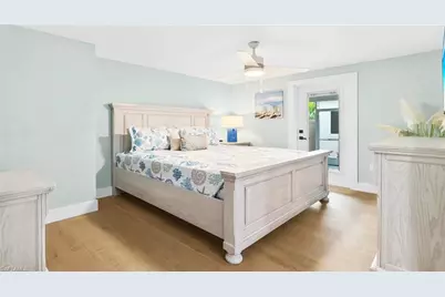 2736 Riverview Dr, Naples, FL 34112 - Photo 14