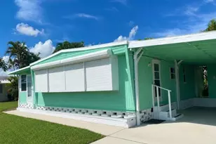 79 Lemans Dr, Naples, FL 34112 - Photo 2