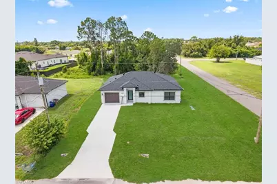 2505 1st St SW, Lehigh Acres, FL 33976 - Photo 4