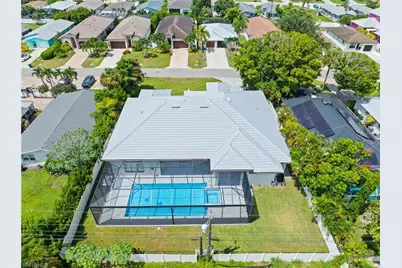 750 109th Ave N, Naples, FL 34108 - Photo 38