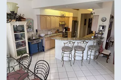 13781 Tonbridge Ct, Bonita Springs, FL 34135 - Photo 8