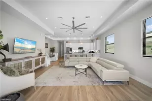 828 100th Ave N, Naples, FL 34108 - Photo 14
