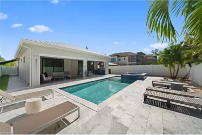 828 100th Ave N, Naples, FL 34108 - Photo 2