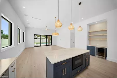 708 100th Ave N, Naples, FL 34108 - Photo 6