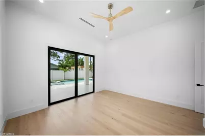 638 93rd Ave N, Naples, FL 34108 - Photo 14