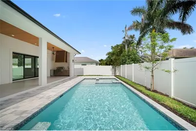 658 93rd Ave N, Naples, FL 34108 - Photo 38