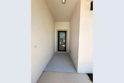 123 Jenna Ave S, Lehigh Acres, FL 33973 - Photo 10