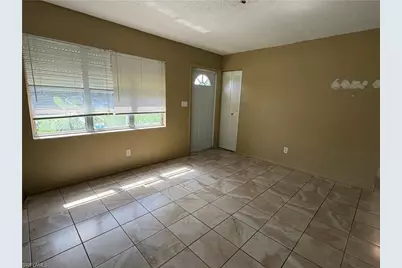1008 Gerald Ave, Lehigh Acres, FL 33936 - Photo 4