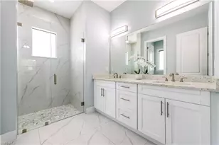 490 39th Ave NE, Naples, FL 34120 - Photo 16