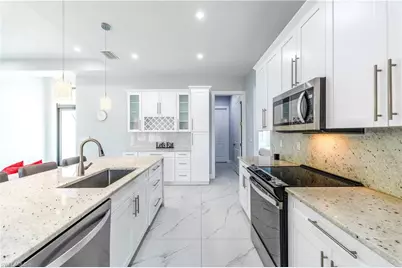 490 39th Ave NE, Naples, FL 34120 - Photo 12