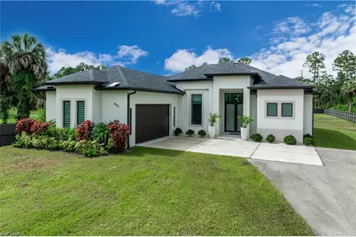 490 39th Ave NE, Naples, FL 34120 - Photo 2