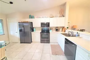 1100 Eastham Way, Naples, FL 34104 - Photo 20