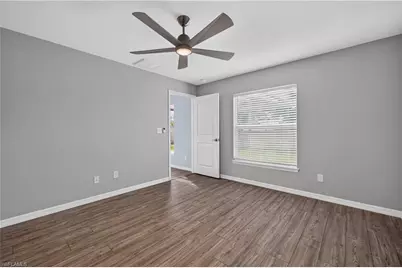 204 NW 28th Ter, Cape Coral, FL 33993 - Photo 10