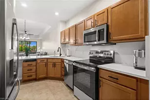 15121 Laguna Dr, Fort Myers, FL 33908 - Photo 12
