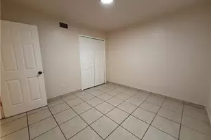 3950 Lora St, Fort Myers, FL 33916 - Photo 4