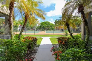 2214 Arbour Walk Cir, Naples, FL 34109 - Photo 6