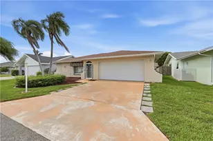 9810 Wildginger Dr, Fort Myers, FL 33919 - Photo 2