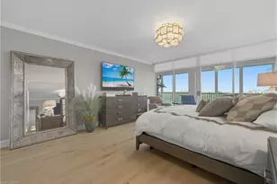 7515 Pelican Bay Blvd, Naples, FL 34108 - Photo 26