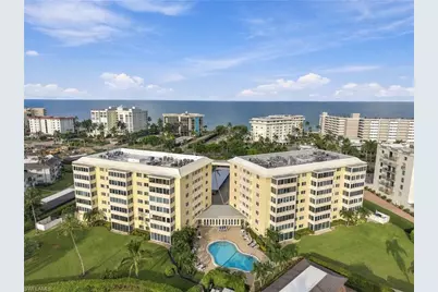 3410 Gulf Shore Blvd N #304, Naples, FL 34103 - Photo 2