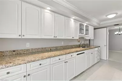 3410 Gulf Shore Blvd N #304, Naples, FL 34103 - Photo 14
