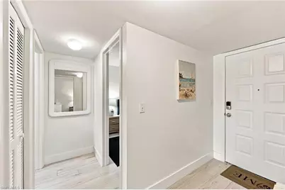 7360 Glenmoor Ln #205, Naples, FL 34104 - Photo 4
