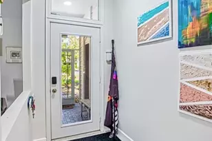 2490 Outrigger Ln, Naples, FL 34104 - Photo 26