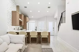1738 San Bernadino Way, Naples, FL 34109 - Photo 6
