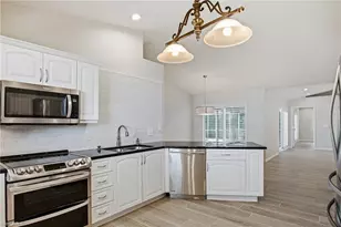 25273 Moriah Ln, Bonita Springs, FL 34135 - Photo 10