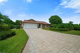 2236 Queens Blvd, Naples, FL 34112 - Photo 6